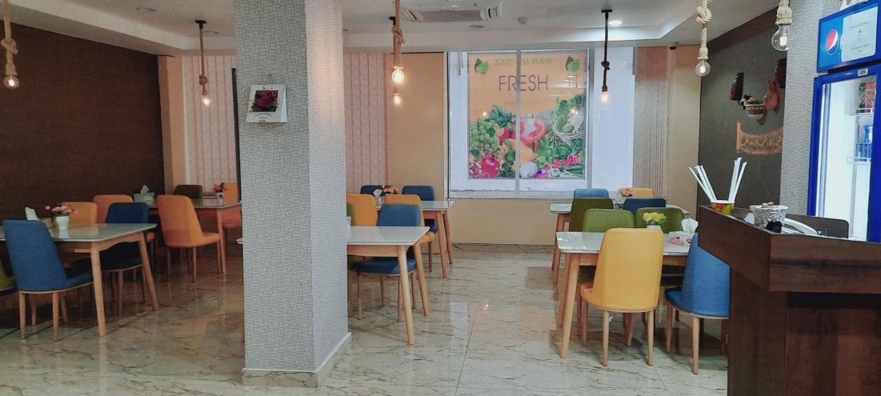 Diamond Star Hotel فندق النجمة الماسية Seeb Eksteriør bilde