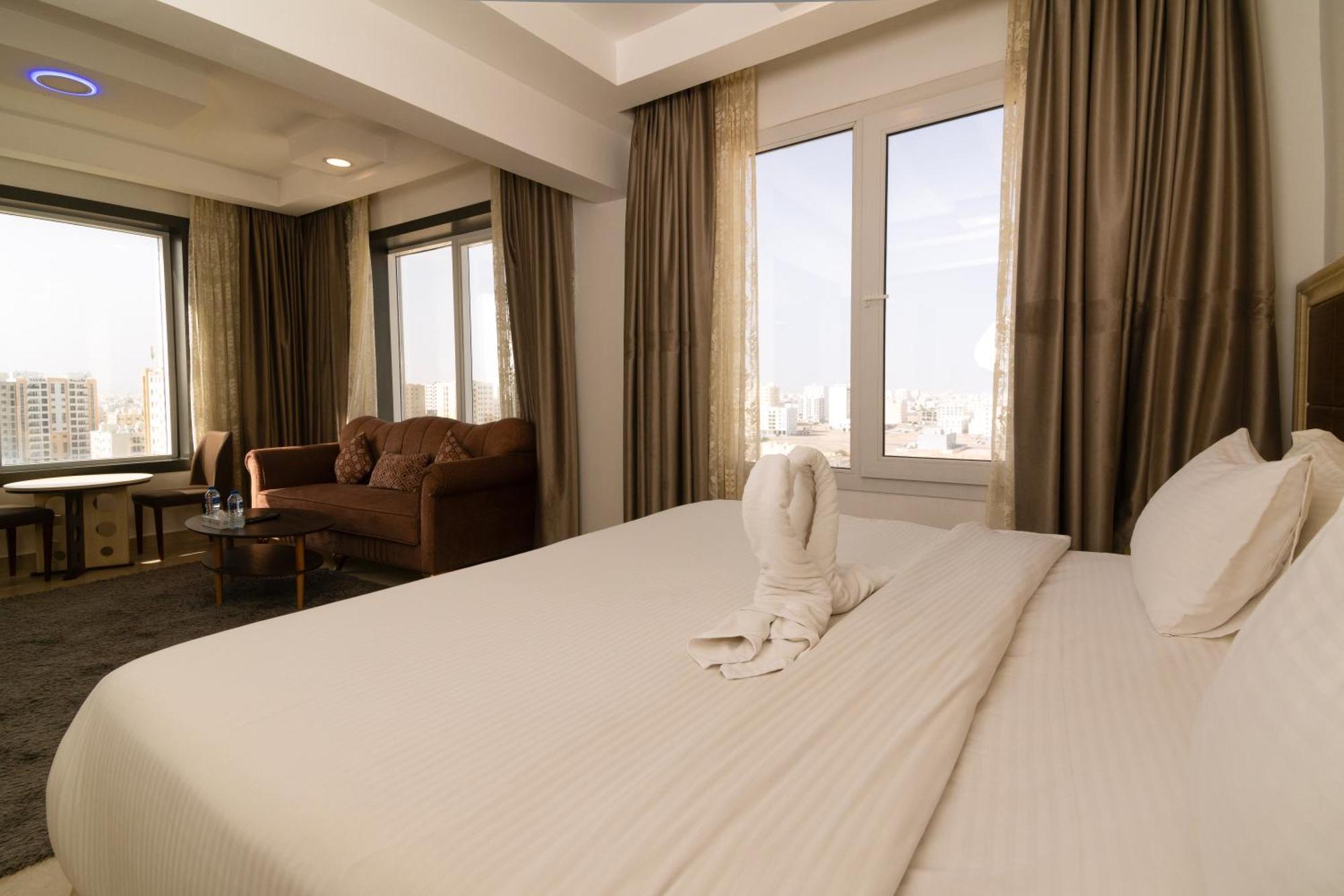 Diamond Star Hotel فندق النجمة الماسية Seeb Eksteriør bilde
