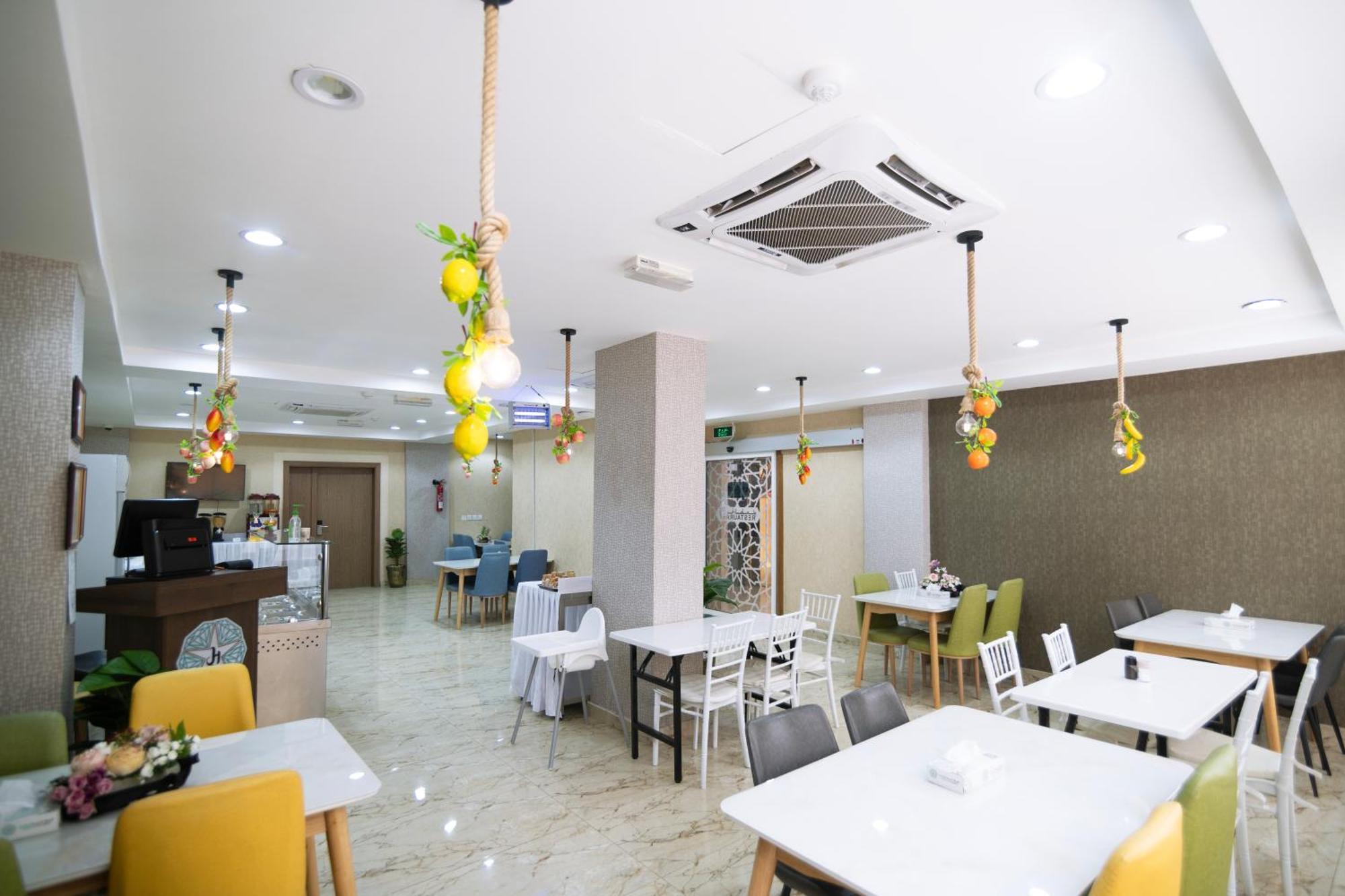 Diamond Star Hotel فندق النجمة الماسية Seeb Eksteriør bilde